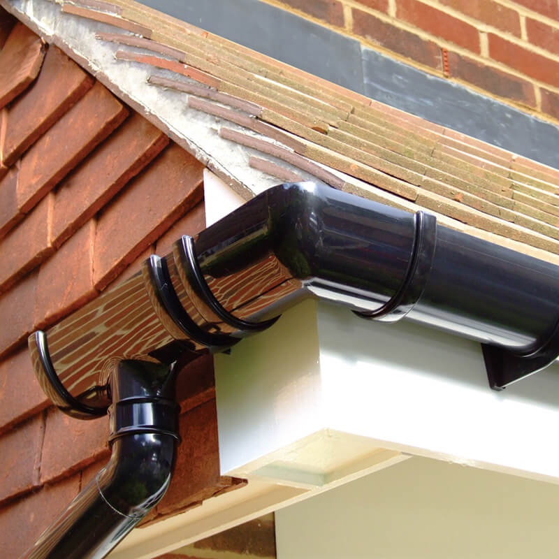 Round Guttering & Downpipe